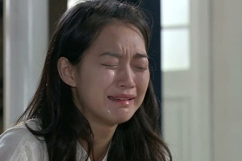 11 giờ đêm vợ mới đi làm về, cô ấy nói một câu khiến tôi chết lặng chỉ biết quỳ xuống cầu xin