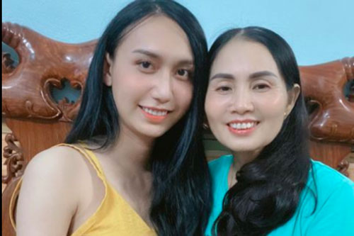 Lynk Lee đầy nữ tính khi chung khung hình với mẹ, tiết lộ sự thay đổi đáng mừng nhưng gây hiểu lầm hậu chuyển giới