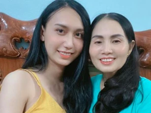 Lynk Lee đầy nữ tính khi chung khung hình với mẹ, tiết lộ sự thay đổi đáng mừng nhưng gây hiểu lầm hậu chuyển giới
