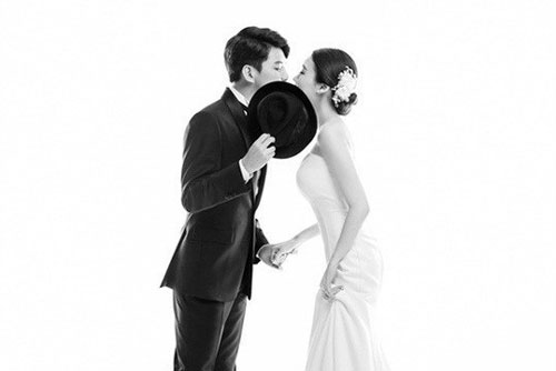 Cái giá gã đàn ông phải trả khi bỏ người phụ nữ yêu mình để lấy hot girl kém chục tuổi