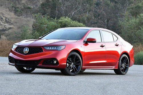 7. Acura TLX (giá: 33.000-48.950 USD).