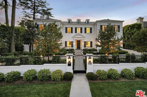 Biệt thự xa hoa trị giá 23,5 triệu USD của nữ tỷ phú Mỹ