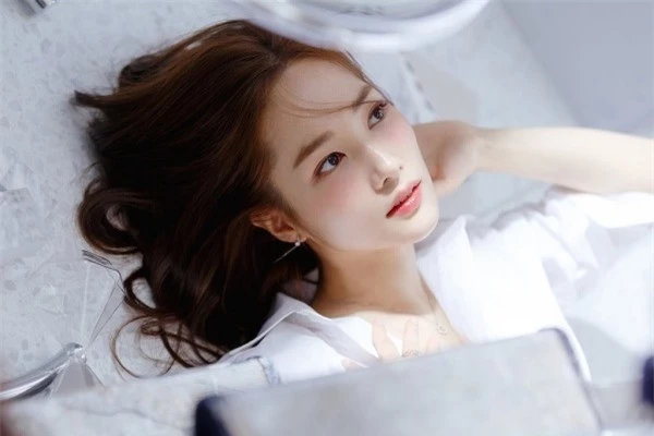 Park Min Young: Từ tình cũ Lee Min Ho đến 'thư ký Kim' vạn người mê