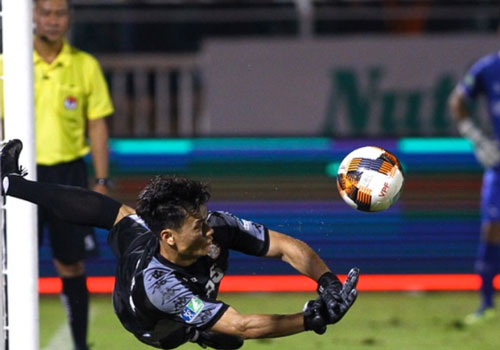 “Bùi Tiến Dũng bắt luân lưu khiến đối phương rối loạn tâm lý”