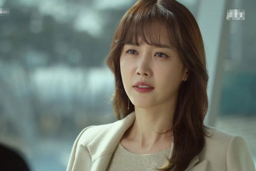 Vừa gửi thiệp mời cho chồng cũ thì anh có những hành động khiến tôi "sốc" nặng