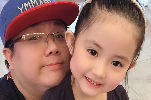 Sau thời gian tố vợ cũ gây khó dễ, Gia Bảo hạnh phúc khi gặp được con gái