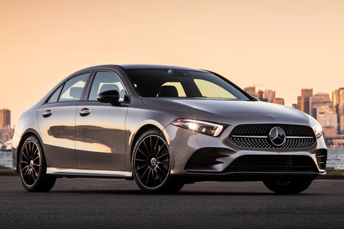 Top 10 xe sedan hạng sang cỡ nhỏ tốt nhất năm 2020: Mercedes-Benz A-Class số một