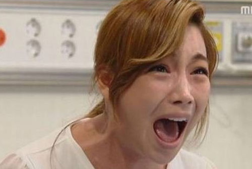 Trước ngày cưới 1 tuần, tôi "sốc ngất" nhận sự thật quá cay đắng về chồng sắp cưới và con gái riêng của bố