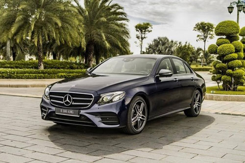 Mercedes E 300 AMG là chiếc xe thể thao đắt nhất phân khúc tại Việt Nam