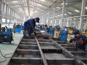 5 tháng, chỉ số sản xuất công nghiệp chỉ tăng 1%