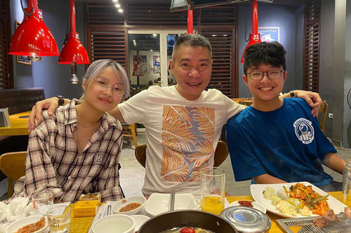 NSND Công Lý, Dương Cẩm Lynh cùng loạt sao bên con, chúc mừng ngày 1/6