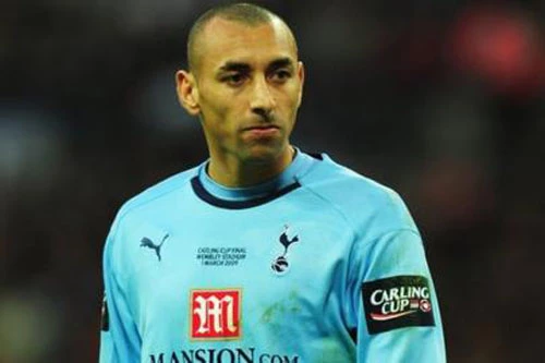 5. Heurelho Gomes (Tottenham, Watford - Tỷ lệ cản phá penalty thành công: 31,4%).