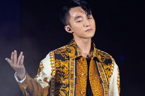 Sơn Tùng M-TP làm điều chưa có tiền lệ trong showbiz Việt