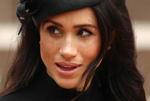 Meghan tin Hoàng gia có âm mưu chống lại mình khiến dư luận càng thêm tức giận vì chi tiết vô lý