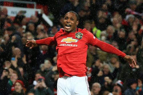 MU chính thức gia hạn hợp đồng với Ighalo