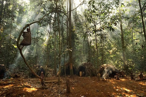 Bộ tộc người lùn kỳ bí sống trong rừng rậm châu Phi