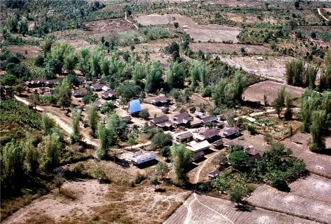 gia lai kon tum nam 1970 dep nguyen so va an tuong trong loat anh mau hiem co