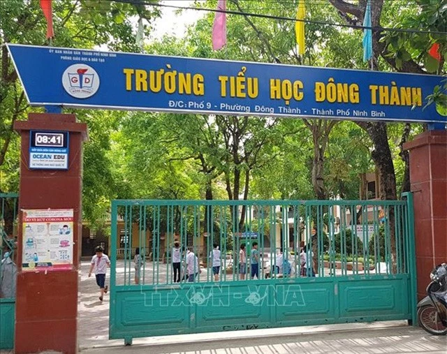 Khởi tố, bắt tạm giam nữ Hiệu trưởng rút khẩu phần ăn của học sinh tiểu học - Ảnh 1.