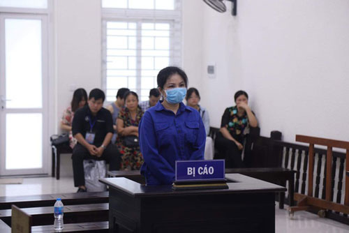 Hà Nội: Cựu Thượng úy công an “gài” ma túy vào xe ô tô tiếp tục hầu tòa