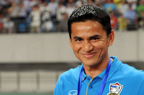 Kiatisak bỏ ngỏ khả năng trở lại nghiệp cầm quân