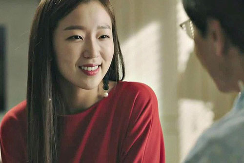 Khéo léo thoát khỏi chiêu "thả thính" của bạn chồng