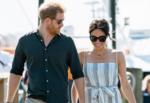 Nhìn lại những bộ cánh đơn giản nhưng thừa độ sang xịn khi Meghan Markle còn ở Hoàng gia Anh mà tiếc nuối: Bao giờ fashion icon tái xuất?