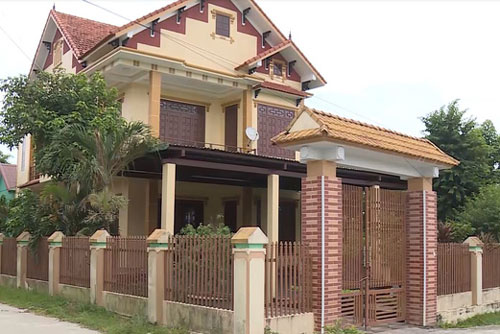 "Đi lạc" vào hộ nghèo, cận nghèo để nhận tiền gói hỗ trợ 62.000 tỷ sẽ bị xử lý như thế nào?