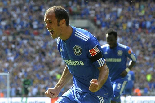 3. Ricardo Carvalho (Chelsea mùa từ Porto năm 2004 với giá 19,85 triệu bảng).