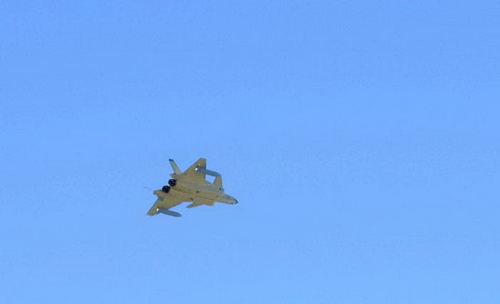 Trung Quốc thử trang bị mới cho tiêm kích tàng hình J-20