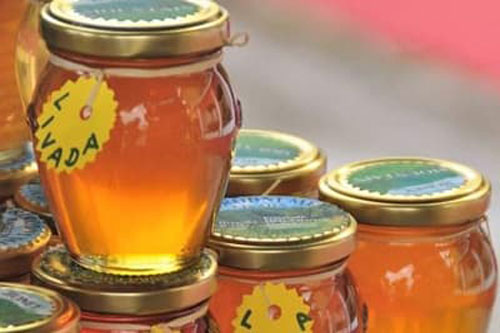 Uống bao nhiêu mật ong hàng ngày là phù hợp?