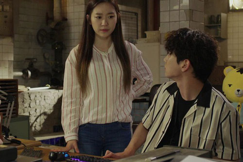 Tâm tư của anh chàng cưới được vợ đẹp nhưng lại không chịu nổi, muốn đưa đơn ly hôn