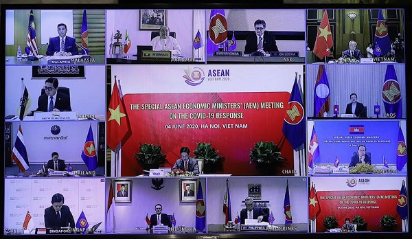 Hội nghị Bộ trưởng Kinh tế ASEAN thông qua Kế hoạch Hành động Hà Nội
