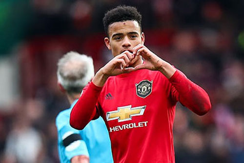 'Tới giờ tôi vẫn không biết Greenwood thuận chân nào'