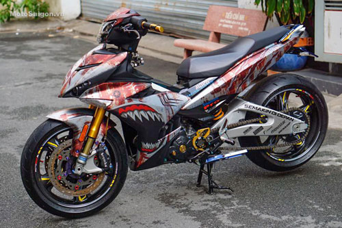 Những tay chơi Việt vung tiền tỷ độ xe máy 'cùi bắp'