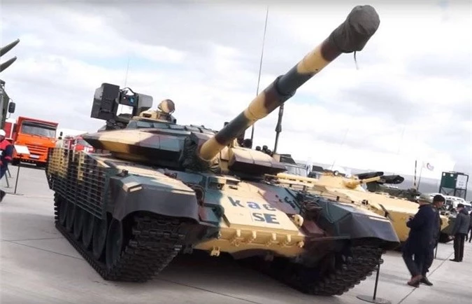 Kazakhstan trang bi xe tang T-72 do Tho Nhi Ky nang cap cuc manh-Hinh-5