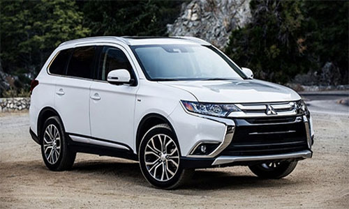 Mitsubishi Outlander 2.4 giảm giá cực mạnh, xuống mức thấp chưa từng có 'đấu' Hyundai Tucson, Honda CR-V