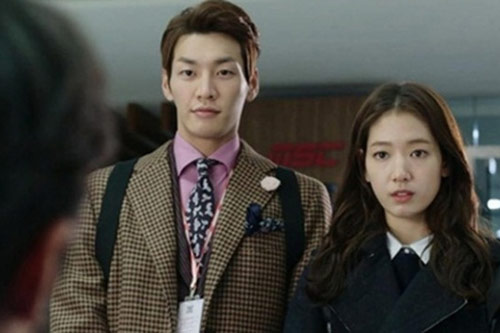 Đúng hôm đưa bạn gái về ra mắt, nhà tôi mất cả đống tiền