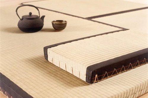 Bí mật không ngờ trong chiếc chiếu Nhật Bản “đông ấm, hè mát” khiến nhà nào cũng muốn mua ngay