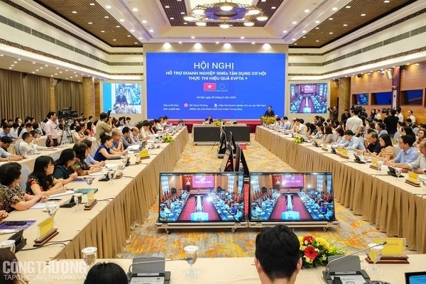 Hỗ trợ cộng đồng DNNVV nhận thức thực sự đầy đủ về EVFTA 