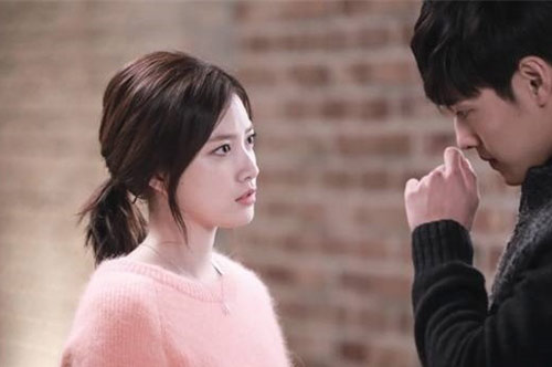 Ly hôn vì vợ "tanh mùi sữa, nhàu nhĩ như đồng nát", 3 năm sau phát khóc vì hối hận