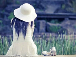 Tôi bị mẹ của bạn trai ghét sau khi từ chối đến nhà anh sống thử