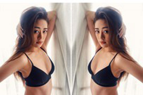 Hoa hậu Khánh Vân mặc nội y khoe dáng nuột nà