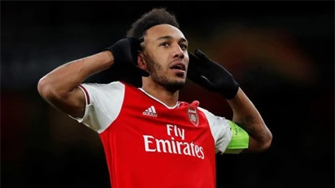 Aubameyang nắn gân các cầu thủ Man City trước đại chiến với Arsenal