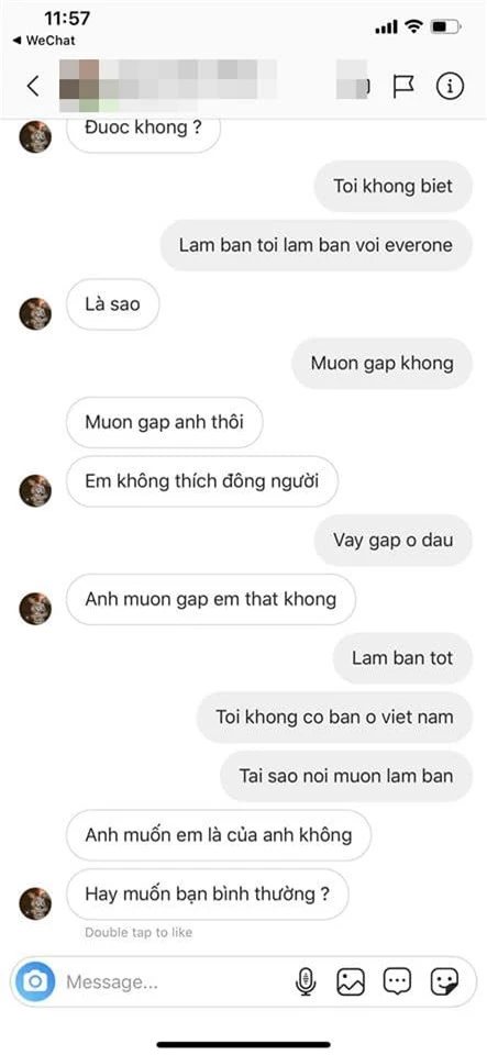 bạn trai Trang Anna bị gạ tình 0