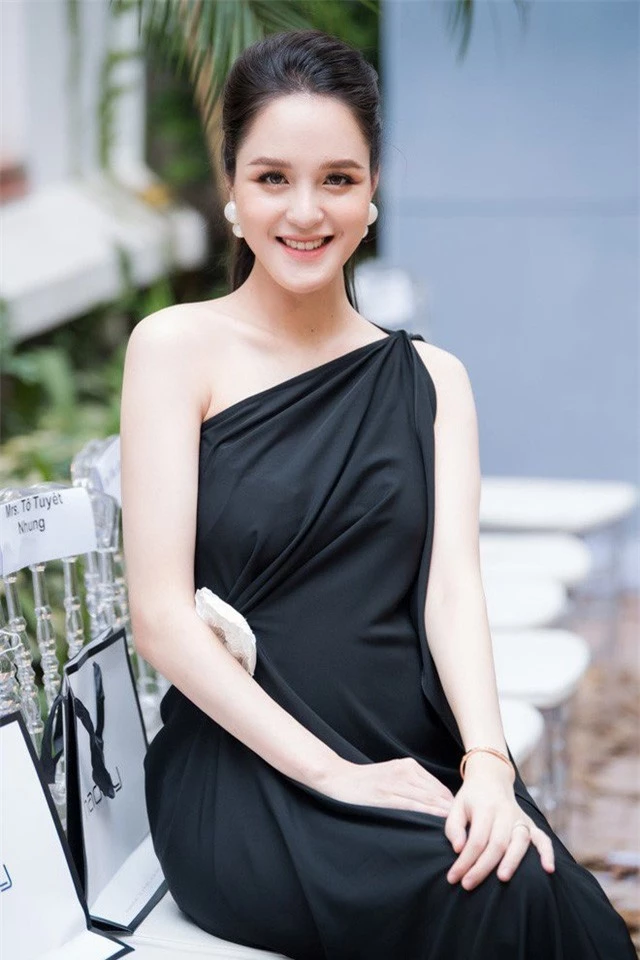Cuộc sống hôn nhân của top 3 Hoa hậu Việt Nam 2012 - Ảnh 11.