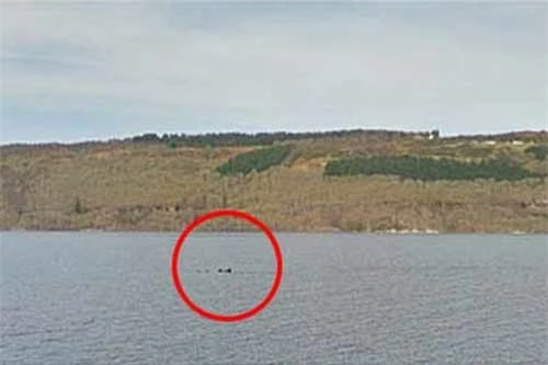 Google phát hiện dấu tích quái vật hồ Loch Ness? - 1