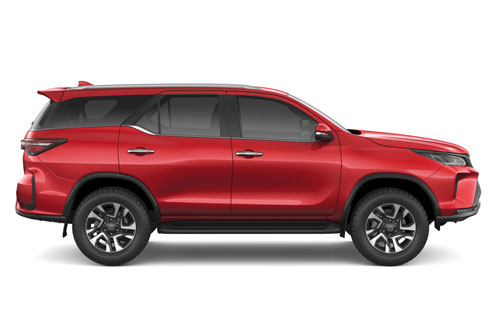 ‘Soi’ Toyota Fortuner 2020 vừa trình làng giá gần 1 tỷ đồng