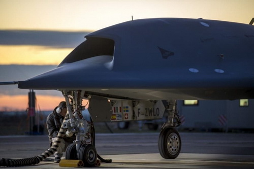 Nga giật mình khi Mỹ thử nghiệm UAV chiến đấu có trí tuệ nhân tạo