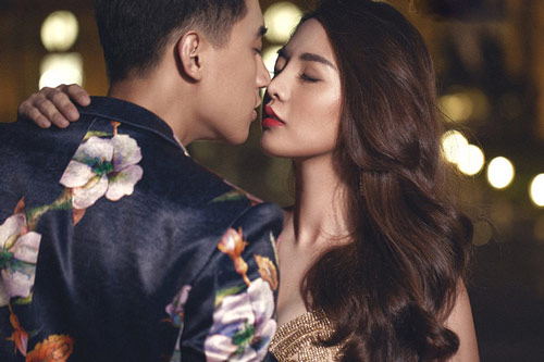 Vừa dạm ngõ cô người yêu mới, tình cũ lại thông báo có bầu