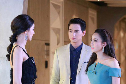 Bị phát hiện ngoại tình, chồng còn đưa ra đề nghị khác người khiến vợ 'chết đứng'